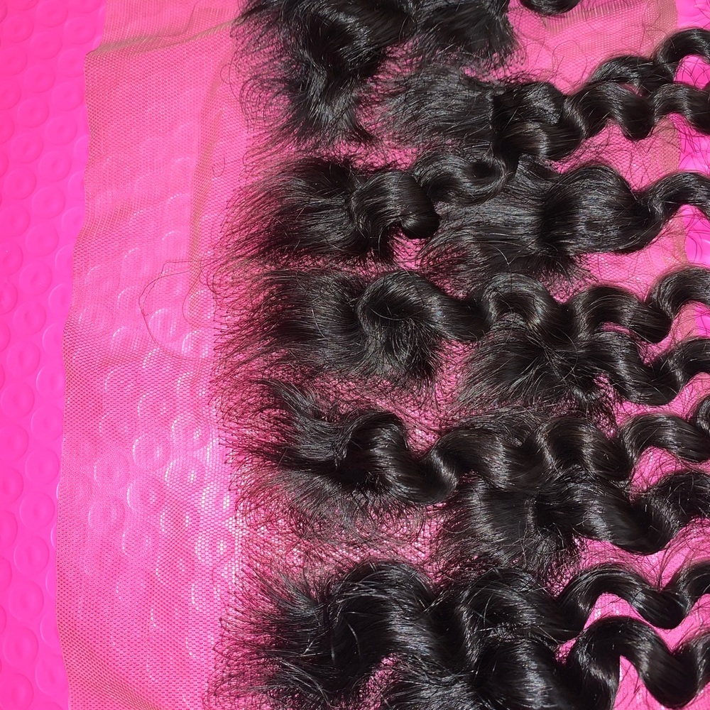 HD Frontal Lace Curly 16” - Picture 1 of 1